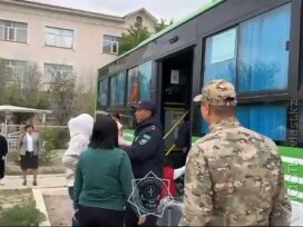 Из села Талдыколь в Атырауской области эвакуировали людей