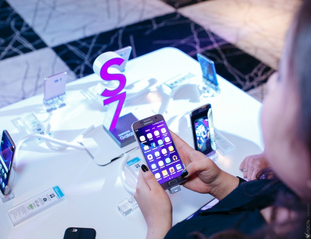 Samsung презентовал в Казахстане флагманскую линейку Galaxy – новые S7 и S7 edge