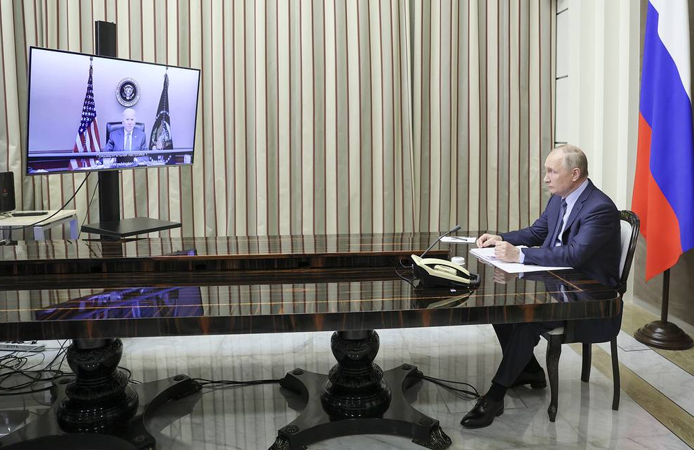 Путин и Байден два часа обсуждали ситуацию на российско-украинской границе 