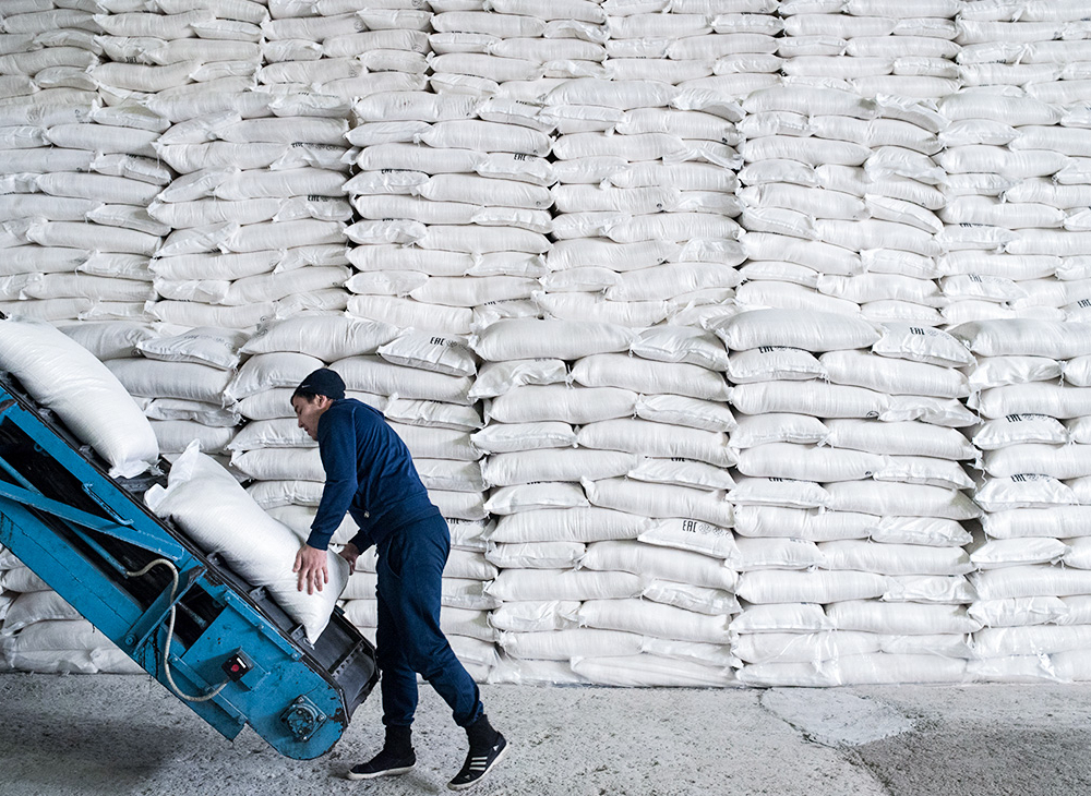 Россия просит ЕЭК отменить преференции Казахстана на импорт сахара