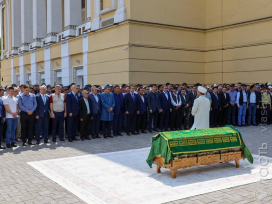 В Алматы прошла церемония прощания с государственным деятелем Бердибеком Сапарбаевым 