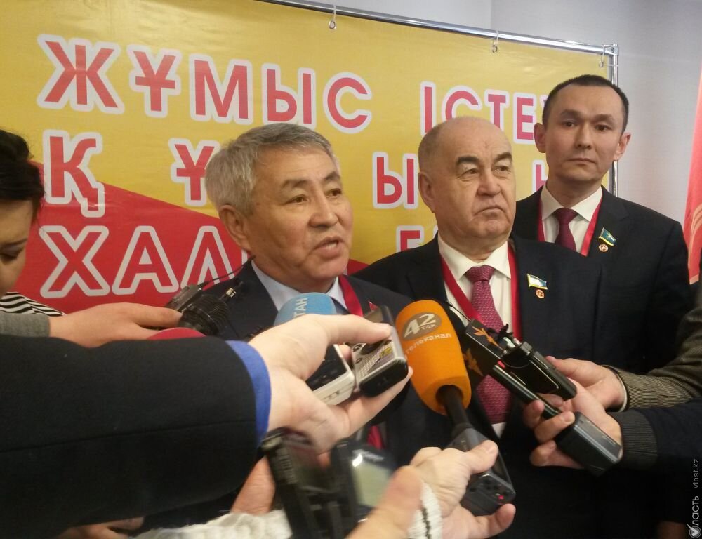 Косарев обещает создать новую партию коммунистов 