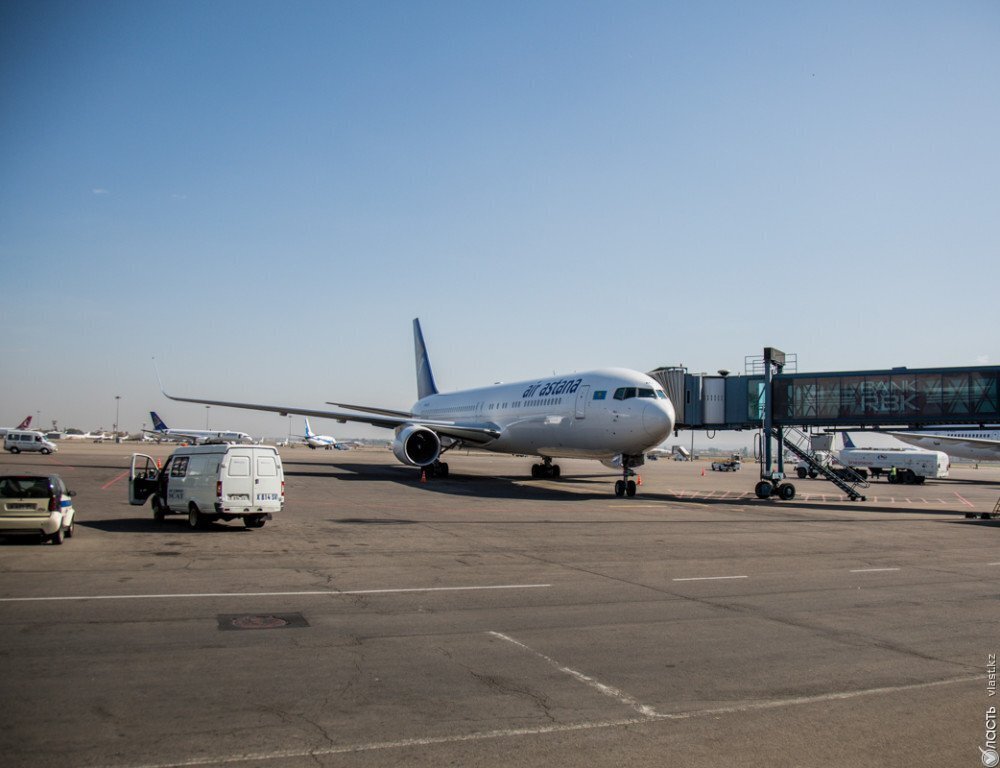 В Казахстане начали досудебное расследование по заявлениям об угрозе срыва авиаперевозок 
