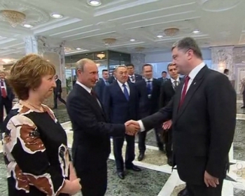 Нурсултан Назарбаев провел встречу с президентом Украины в Минске