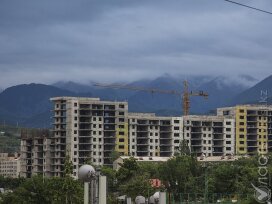 Власти Алматы ожидают сокращение объемов ввода жилья в этом году