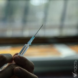 Бекшин призвал казахстанских женщин вакцинироваться от кори