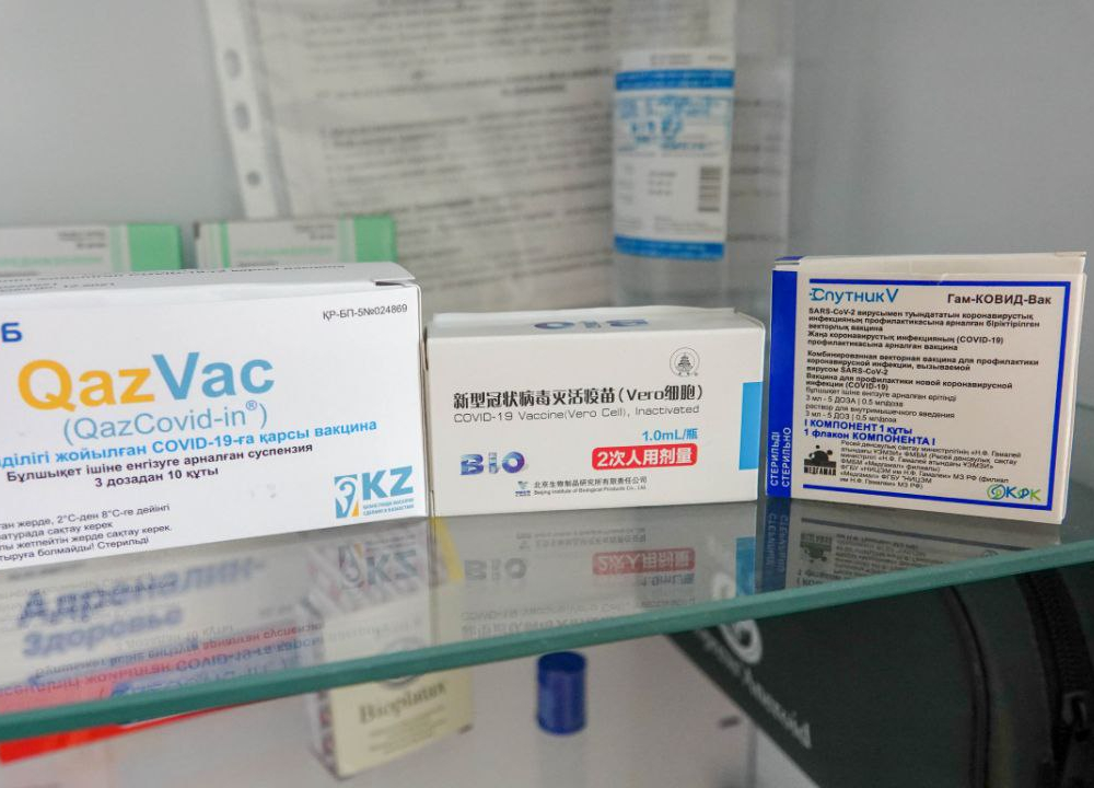 Казахстан закупил на этот год достаточный объем вакцин от коронавируса – Гиният 