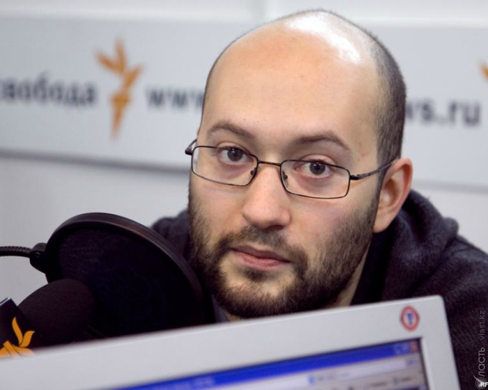 Азар ответил славянским объединениям ВКО, критикующим нашумевшую публикацию «Медузы»