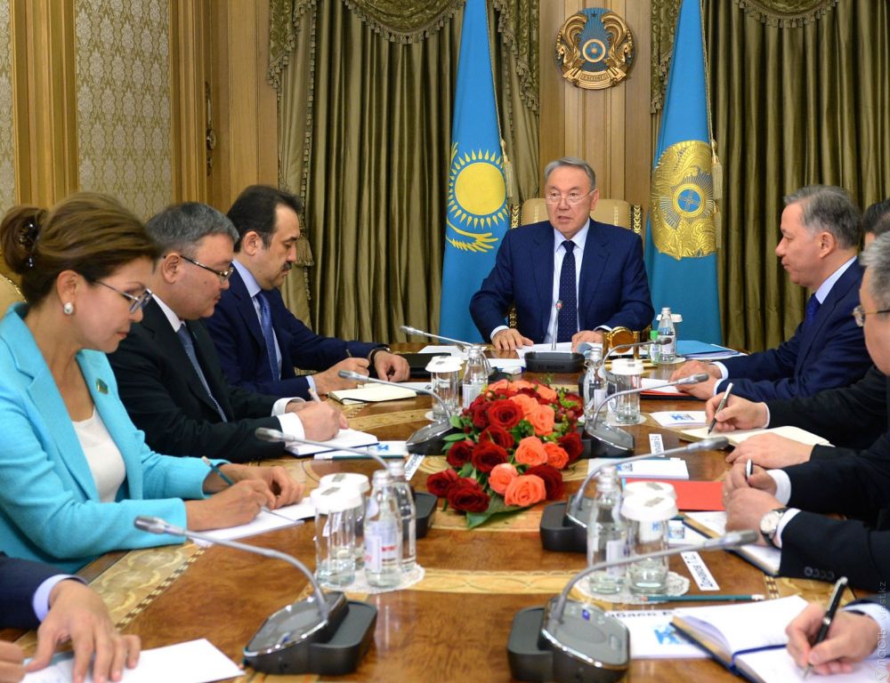 Казахстану придется жестко экономить на ЭКСПО-2017 и Универсиаде - Назарбаев