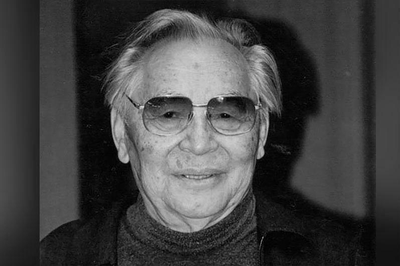 Скончался писатель Абдижамил Нурпеисов 