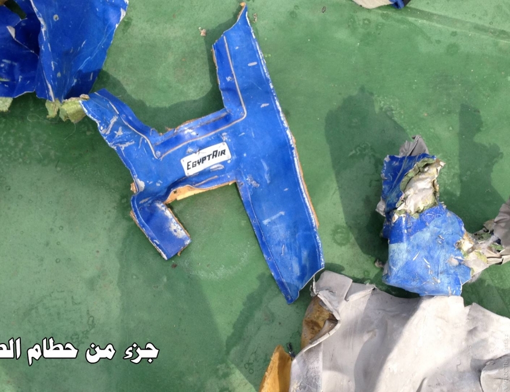 Обнаружены доказательства взрыва на борту самолета EgyptAir