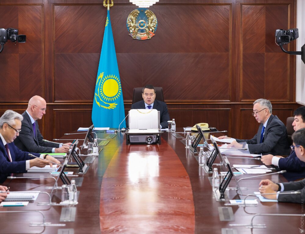 В правительстве рассмотрели меры по развитию Алматы и Алматинской агломерации