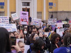 Феминистки обжалуют в суде отказ акимата в проведении марша и митинга 8 марта в центре Алматы