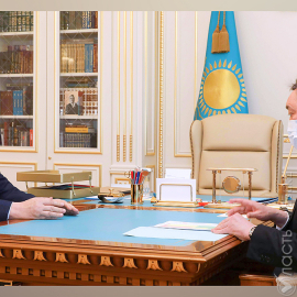 Премьер доложил Токаеву о полной обеспеченности страны лекарствами и медизделиями   