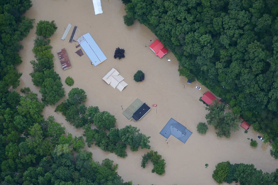 Жертвами наводнения в американском штате Кентукки стали 37 человек