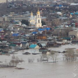 Власти Петропавловска обещают завершить обследование пострадавших от паводков домов до 20 мая