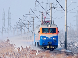 В Казахстане вступил в силу новый график движения поездов