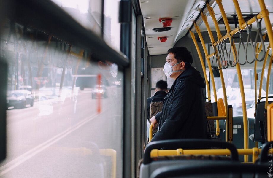 На 64 процента сократился пассажиропоток в общественном транспорте Алматы 
