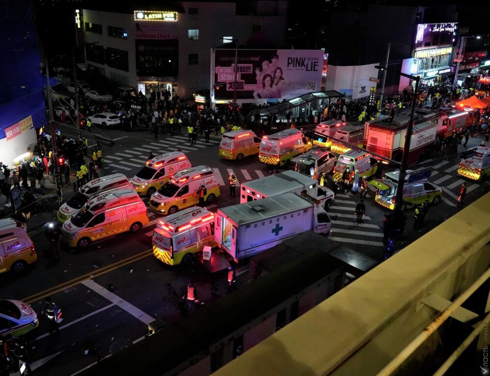 Токаев соболезнует в связи с гибелью людей в Сеуле 