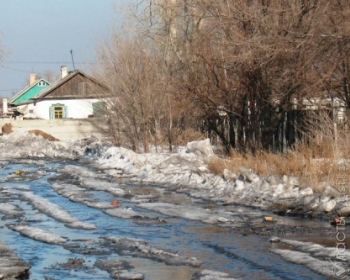В Казахстане будет создана  комиссия по расследованию причин размыва плотины под Карагандой