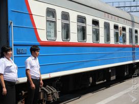 Поезд «Алматы-Капчагай» прекратил свою работу