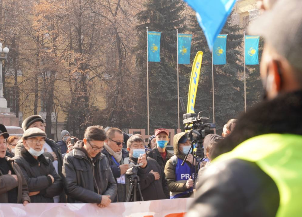 В Алматы проходит митинг за регистрацию политических партий