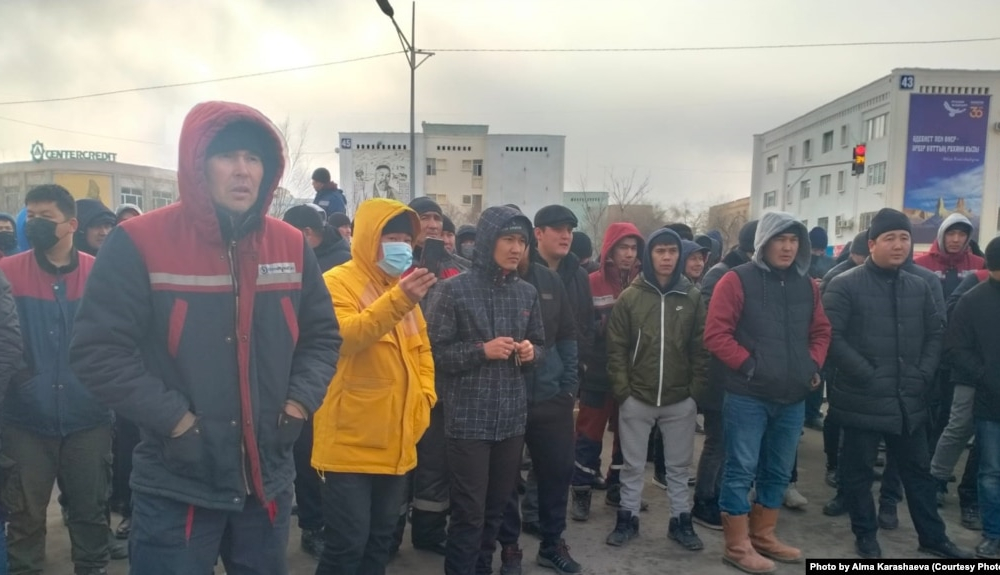 Протесты в Жанаозене не стихают, Токаев поручил правительству срочно рассмотреть ситуацию 