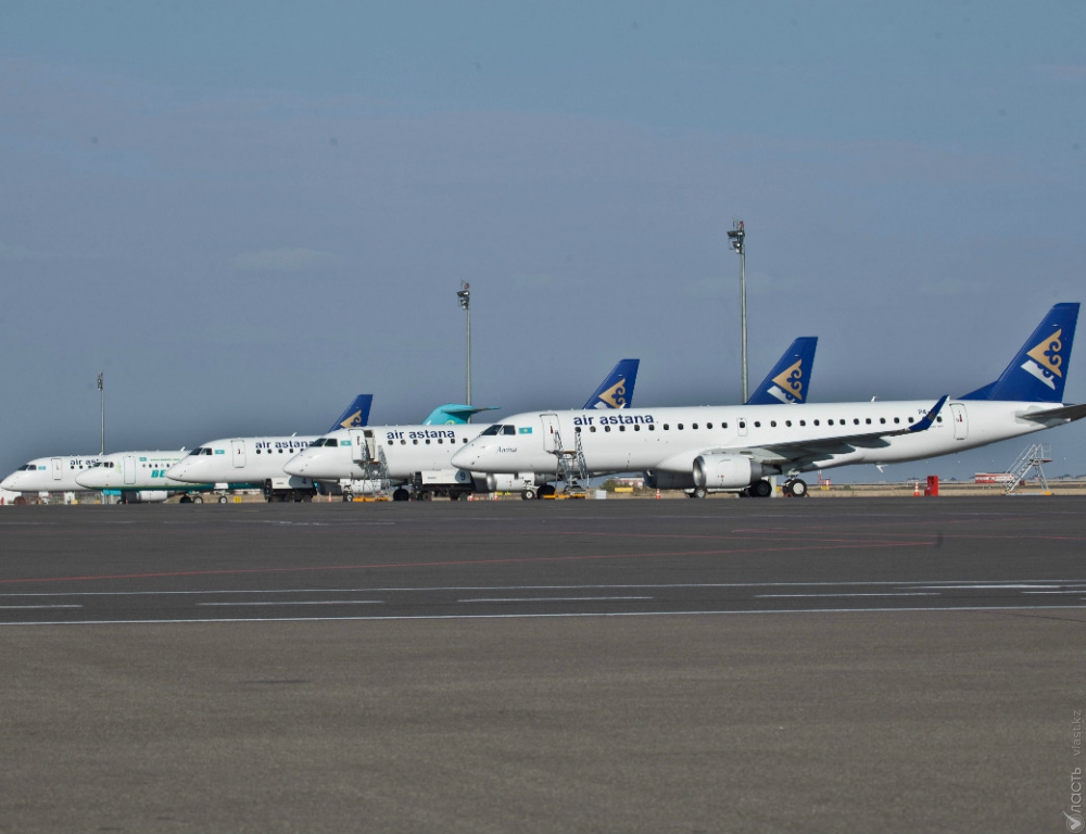Рейсы Air Astana в нескольких городах Казахстана задерживаются из-за непогоды