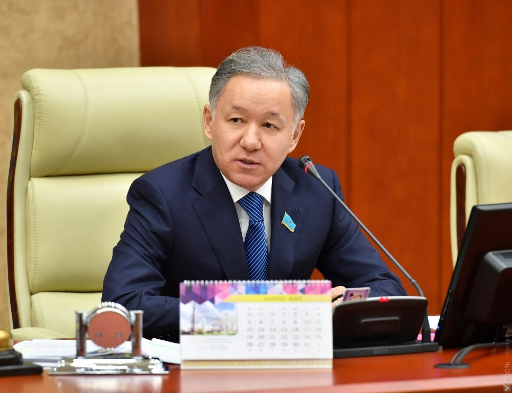 Парламент Казахстана начнет работу 1 сентября с совместного заседания