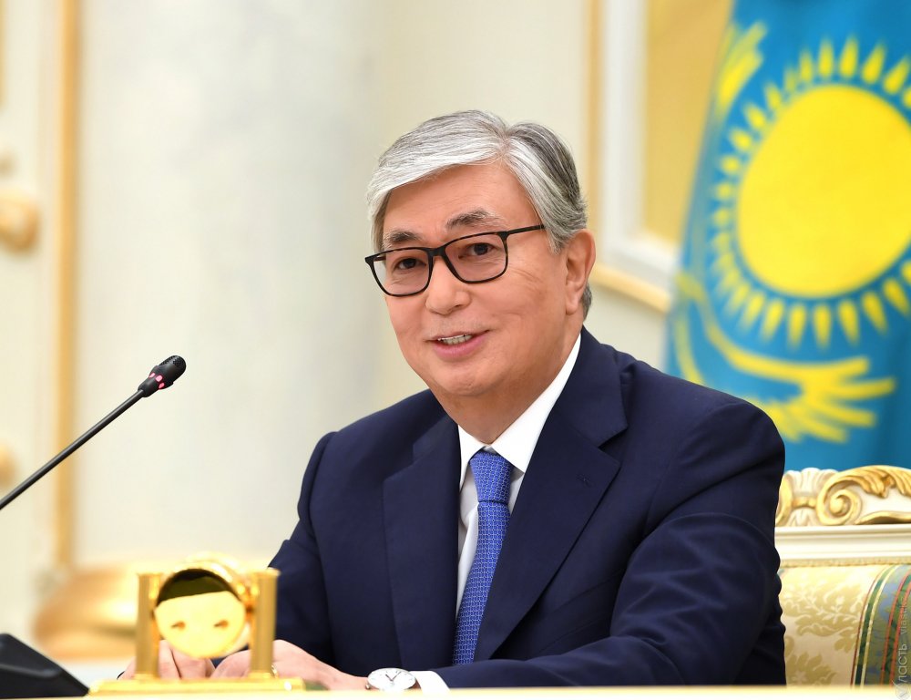 Президент поздравил женщин Казахстана с 8 Марта