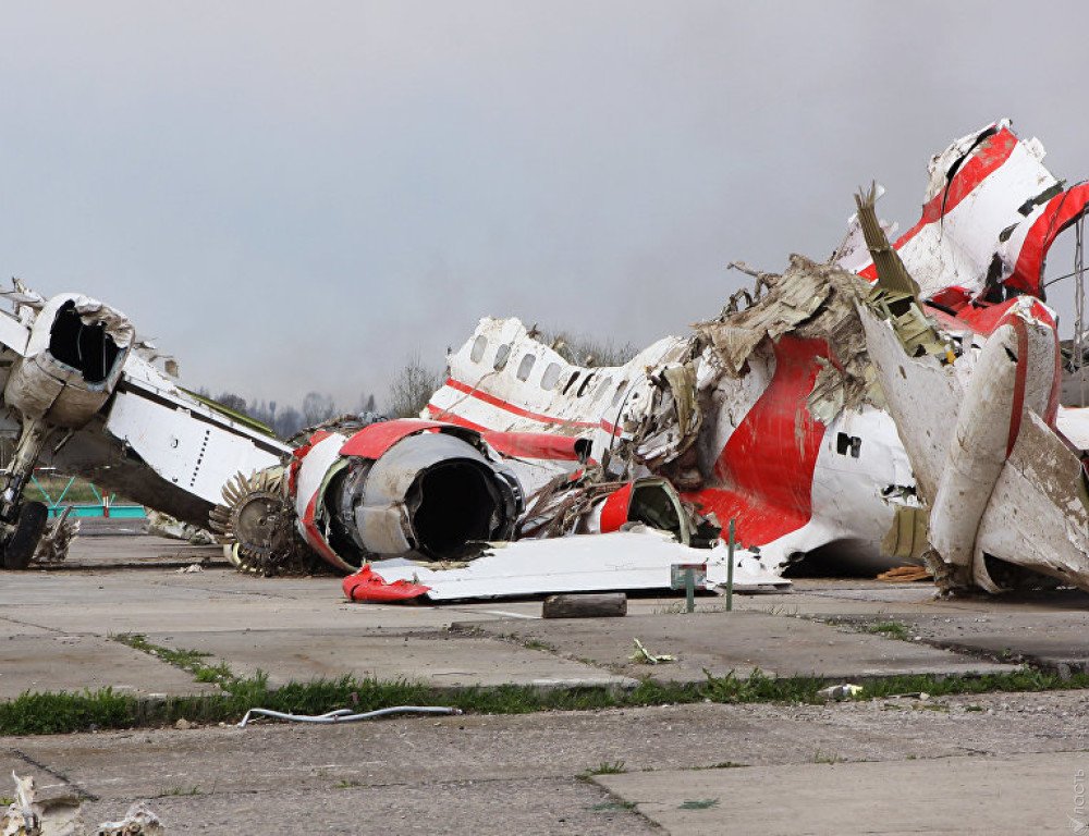 Взрыв назван основной причиной крушения президентского Ту-154 под Смоленском