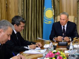 Каждый член правительства ответственен за расходование средств  и эффективность работы - Назарбаев