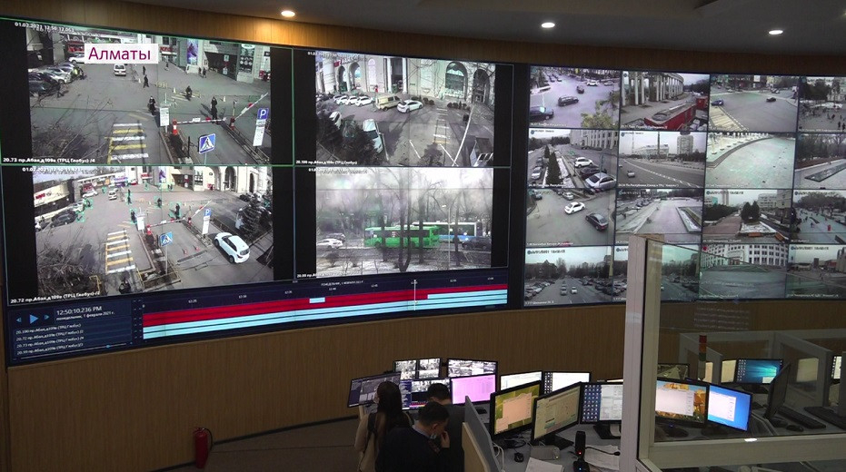 Акимат Алматы получит право вести мониторинг видеонаблюдения в местах массового скопления граждан