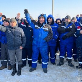 Работники железной дороги в Мангистау выступили в поддержку бастующих в Жетыбае