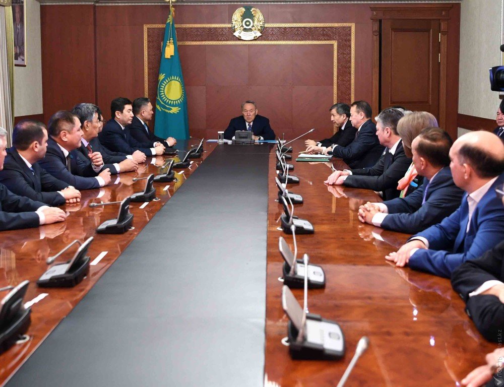 Назарбаев провел совещание с активом Карагандинской области 