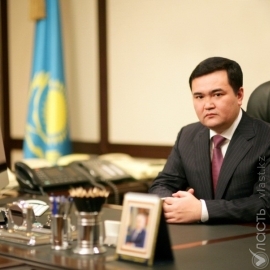 «Некогда нам, начинай работать»: Назарбаев поздравил Касымбека с назначением на пост министра