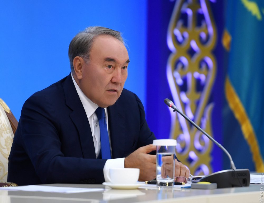 Назарбаев считает необходимым ужесточить наказание за клевету