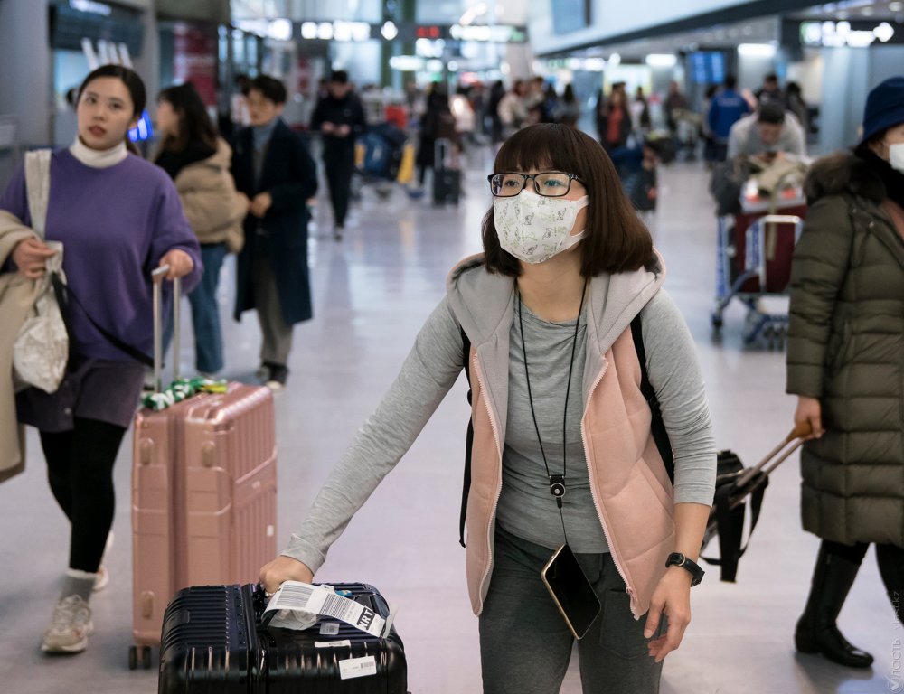 Число случаев коронавируса стремительно растет в Южной Корее