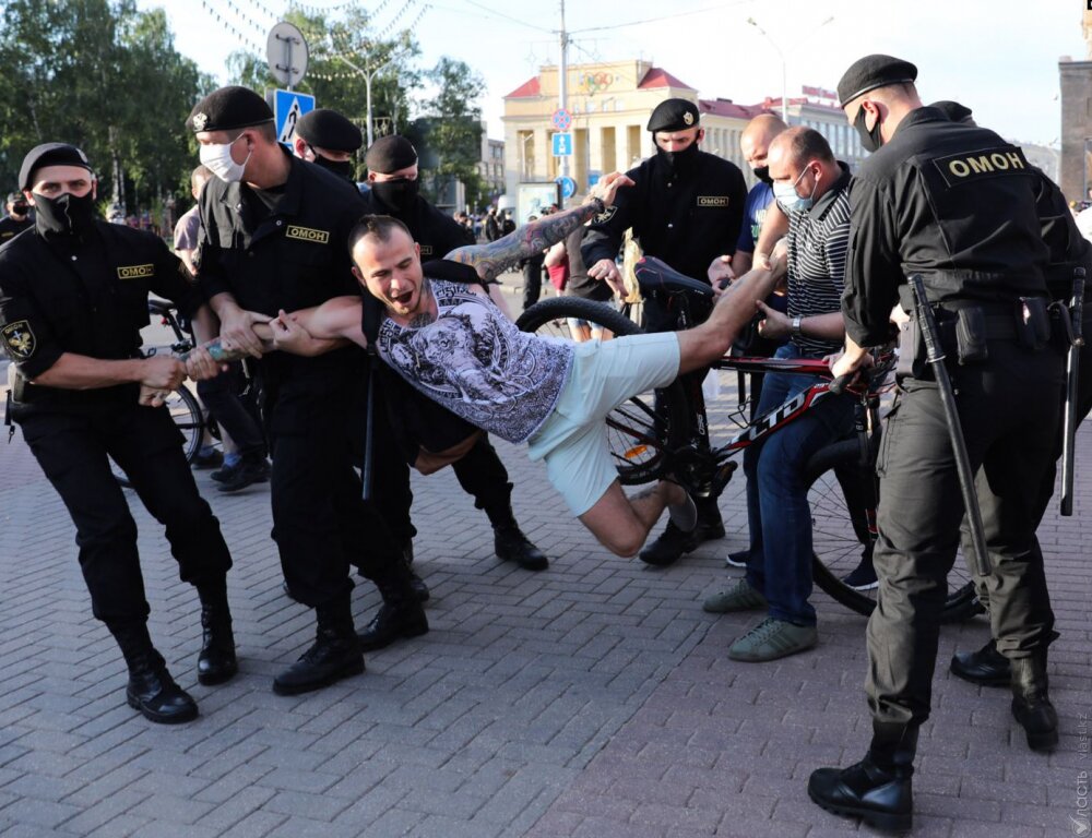 В Беларуси на акциях протеста задержали порядка 120 человек