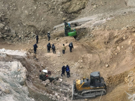 Близ шахты «Майкаинзолото» спустя полгода найден автобус спасателей
