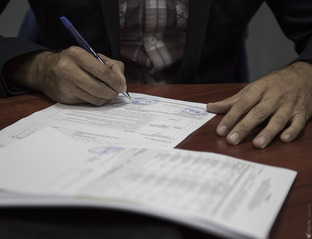
Казахстанцы могут подписать трудовой договор онлайн