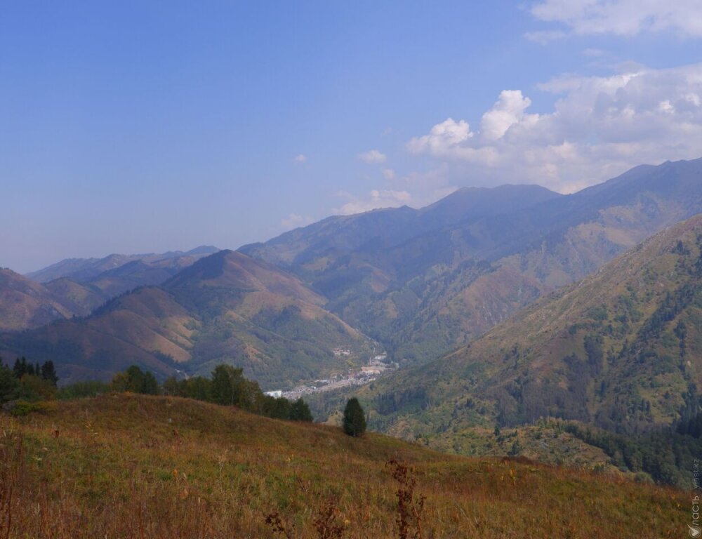 Акиматам дали право строить туристическую инфраструктуру на территориях нацпарков