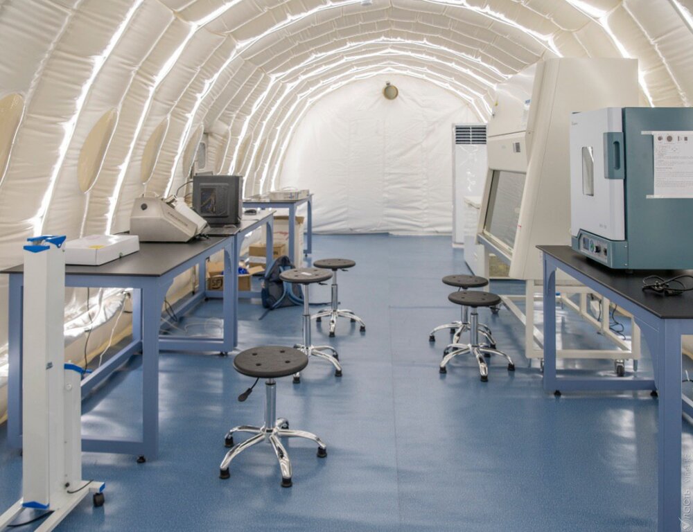 В столице открыли модульный лабораторный комплекс для быстрого тестирования на коронавирус