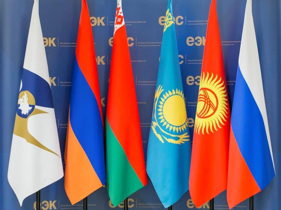 Парламент Казахстана ратифицировал поправки в договор о ЕАЭС