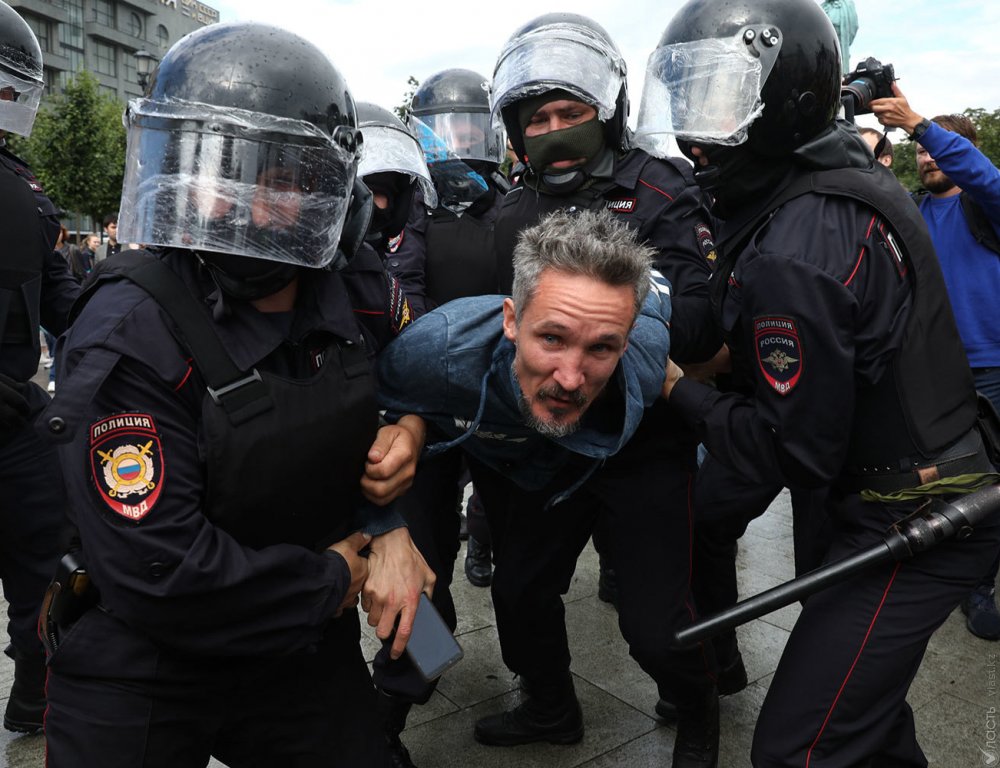 Свыше 600 человек задержали на акции протеста в Москве