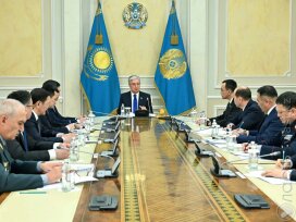 Усилить меры по обеспечению безопасности казахстанцев поручил Токаев