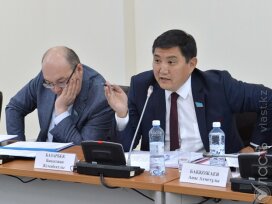 Депутат мажилиса Бакытжан Базарбек назвал новый Строительный кодекс рефератом школьника