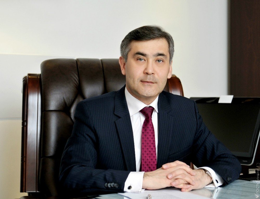Ермекбаев назначен помощником президента - секретарем Совбеза