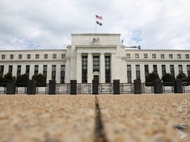 ФРС США продолжает повышать базовую ставку
