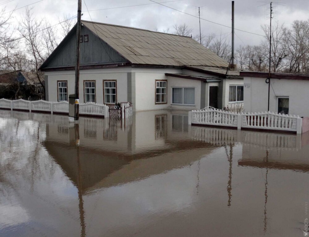 Несколько сел затопило в Туркестанской области из-за дождей